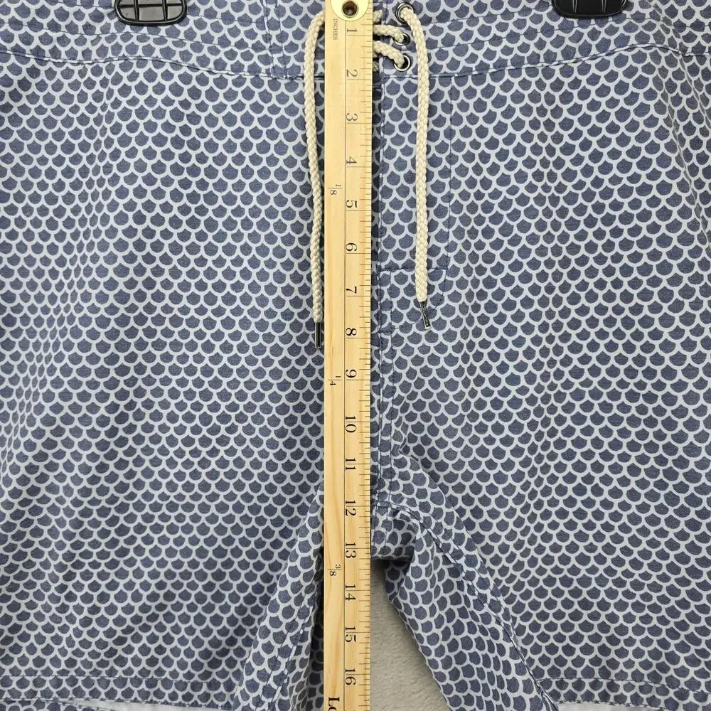 Faherty Classic Boardshort Fishscale Batik Men's Size 40 Blue Swim Trunks